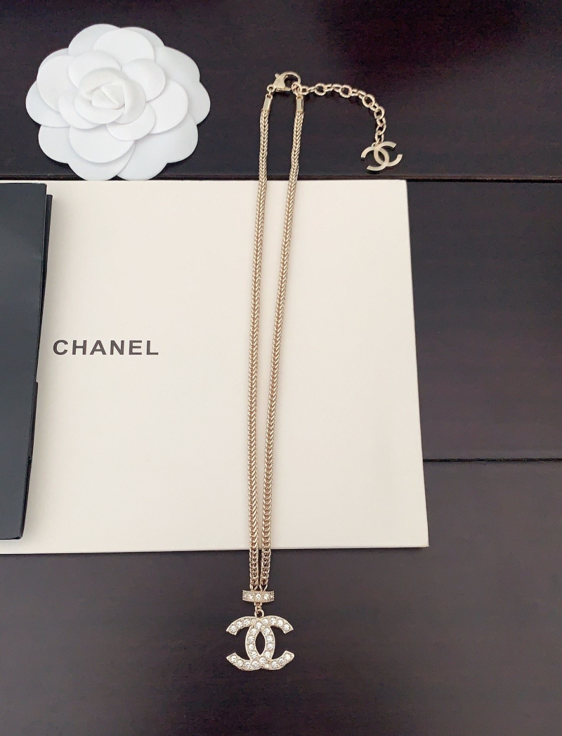 Ch**el necklaces
